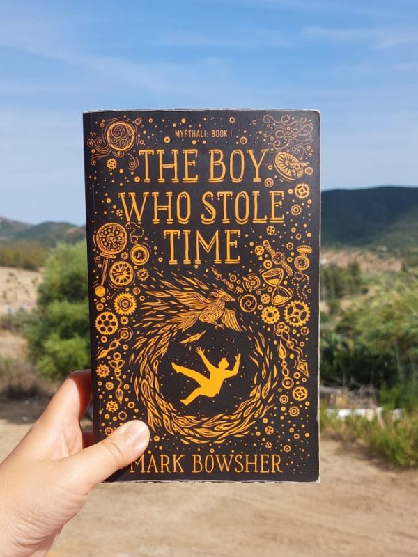 “The boy who stole time” Mark Bowsher (2019) Review | A boy seeking the essense of&nbsp;time