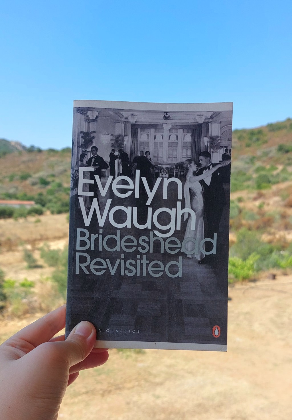 “Brideshead Revisited”  Evelyn Waugh (1945) Review | sad truth behind the old English&nbsp;aristocracy