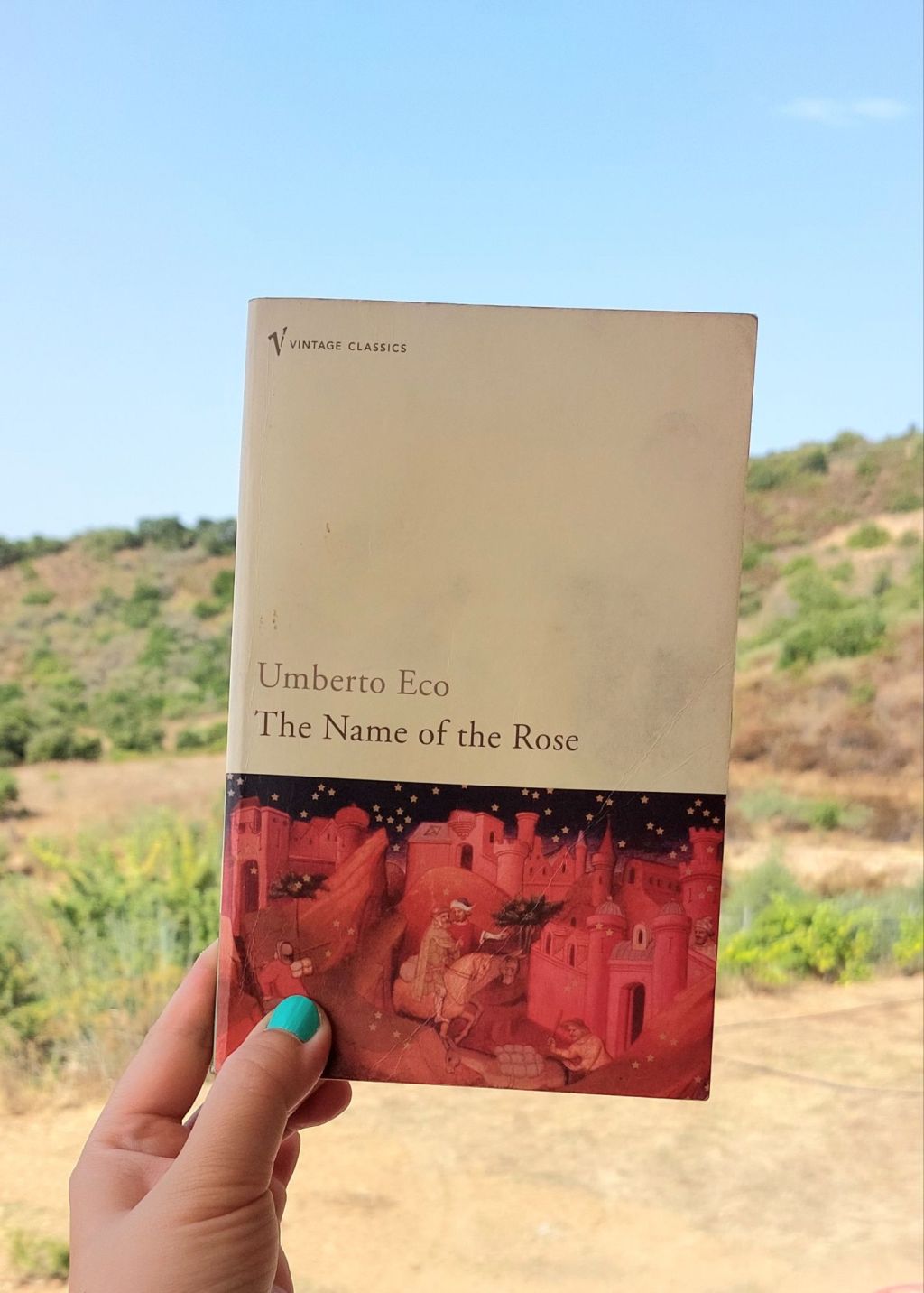 “The Name of the Rose” Umberto Eco (1980) Review | surprisingly&nbsp;entertaining