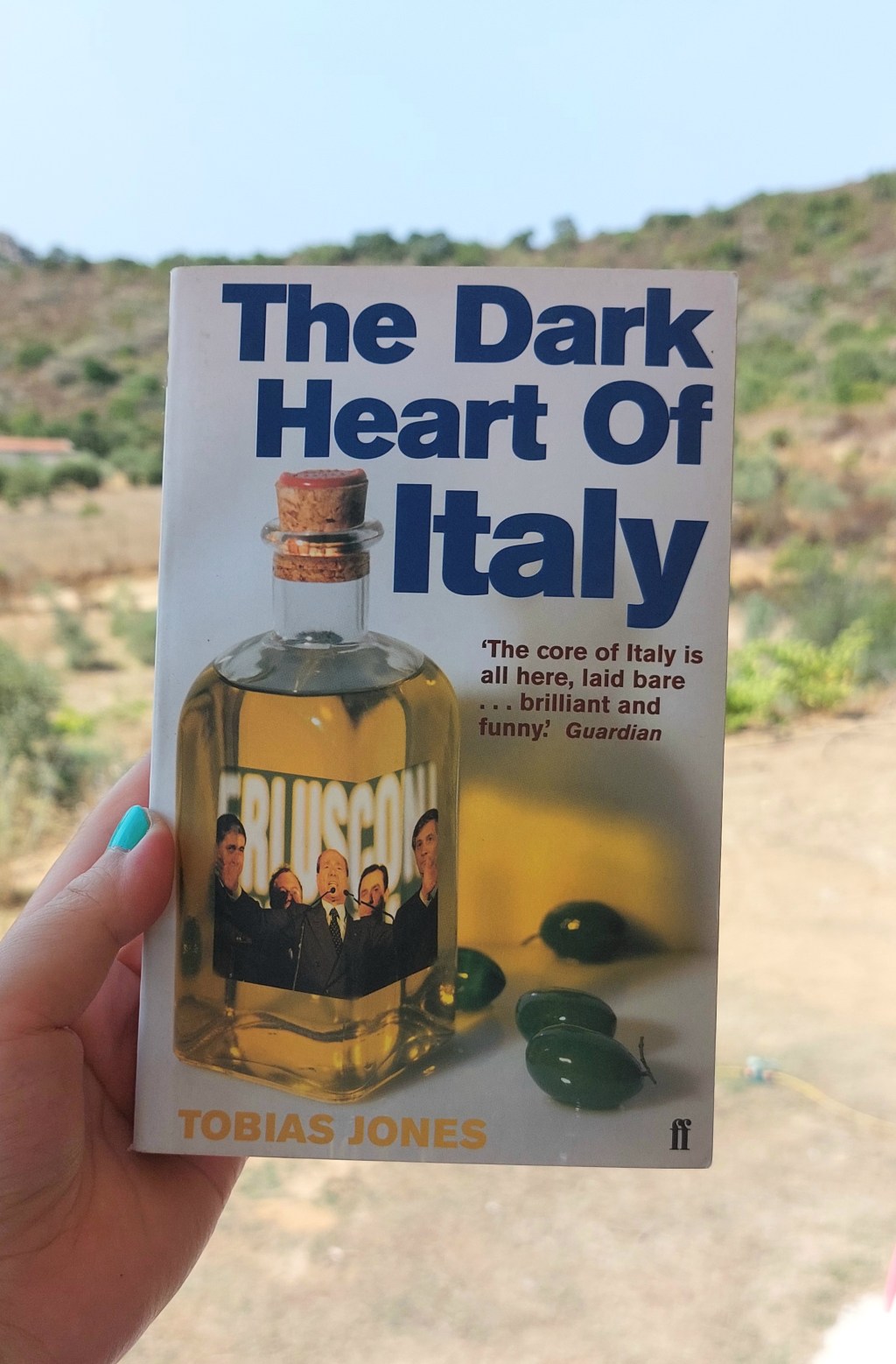 『The Dark Heart of Italy』 Tobias Jones, 2003年 レビュー |&nbsp;英国人の語る現代イタリア論